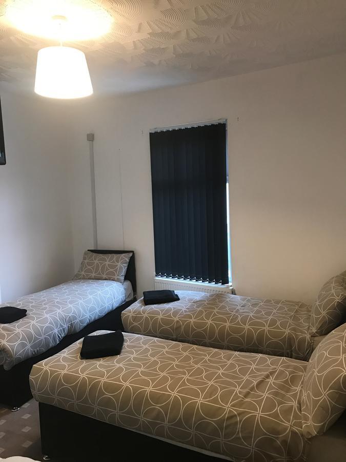 Brownlows Inn Guest House Formerly The King Harry Accommodation Liverpool Bagian luar foto