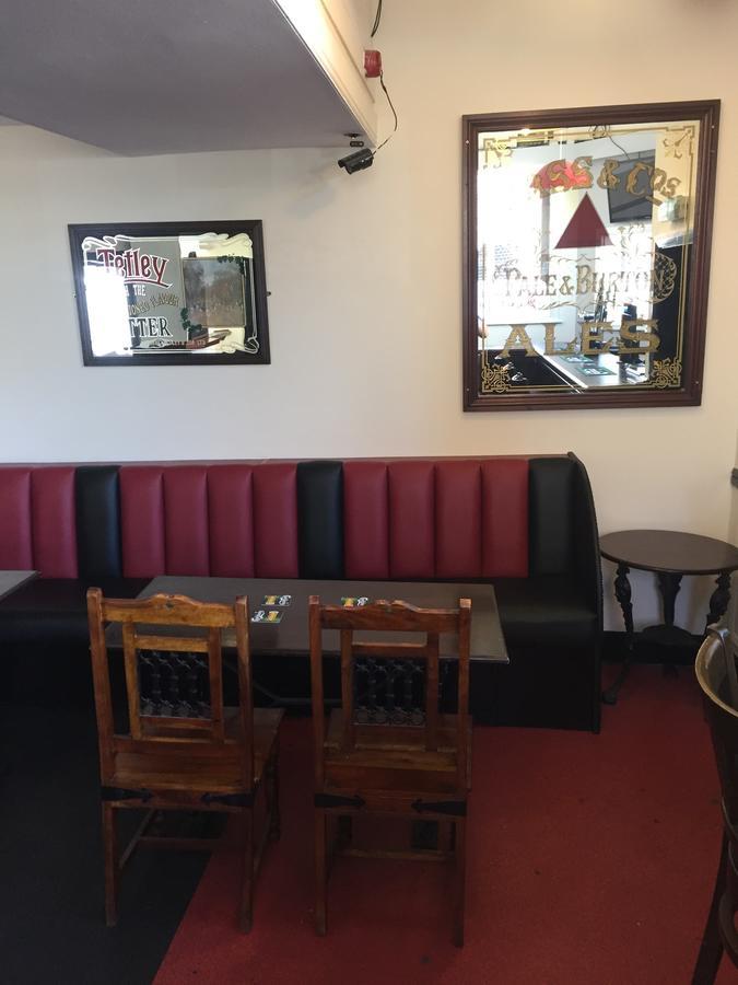 Brownlows Inn Guest House Formerly The King Harry Accommodation Liverpool Bagian luar foto